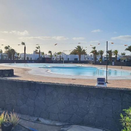 Apartamento Bungalows Isabel Maria Playa Blanca  Bagian luar foto