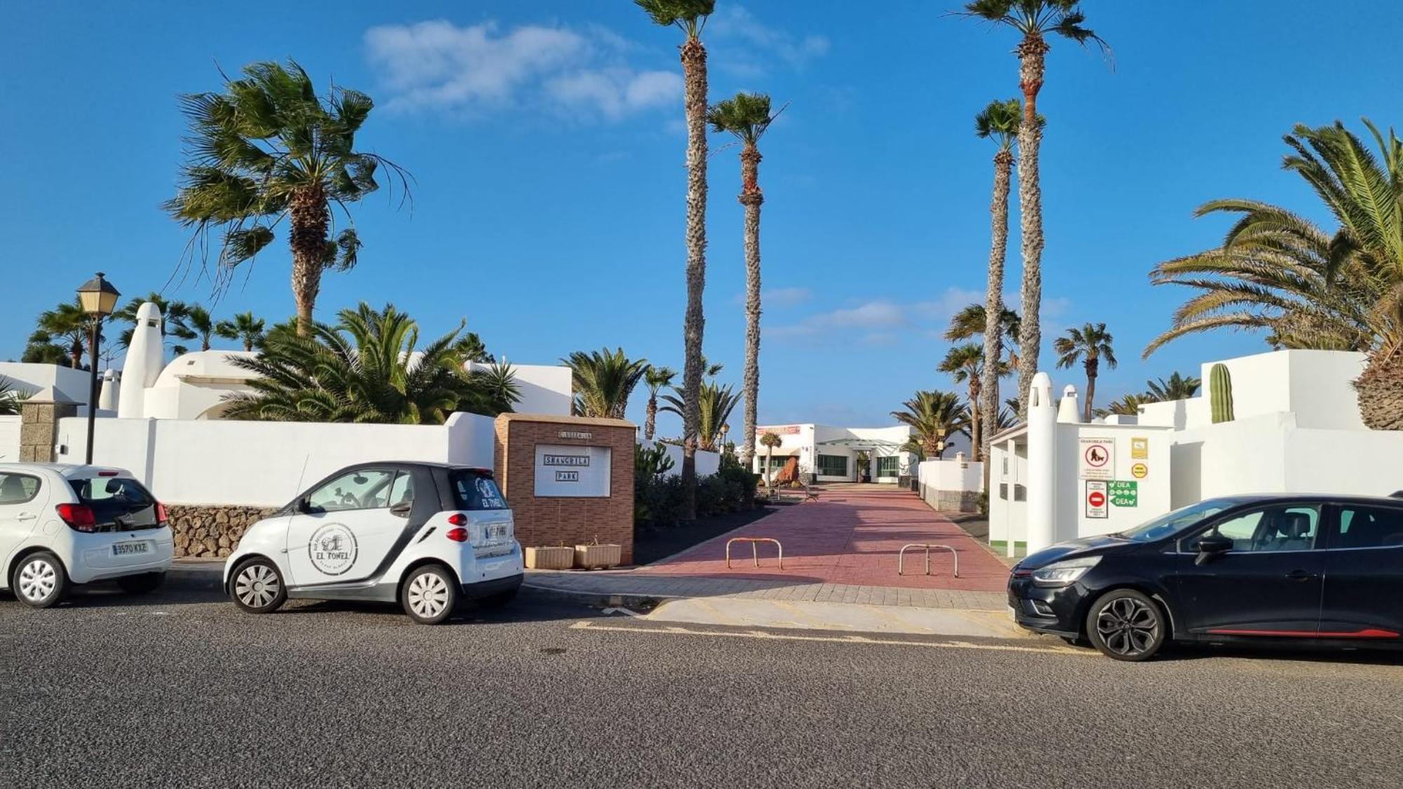 Apartamento Bungalows Isabel Maria Playa Blanca  Bagian luar foto