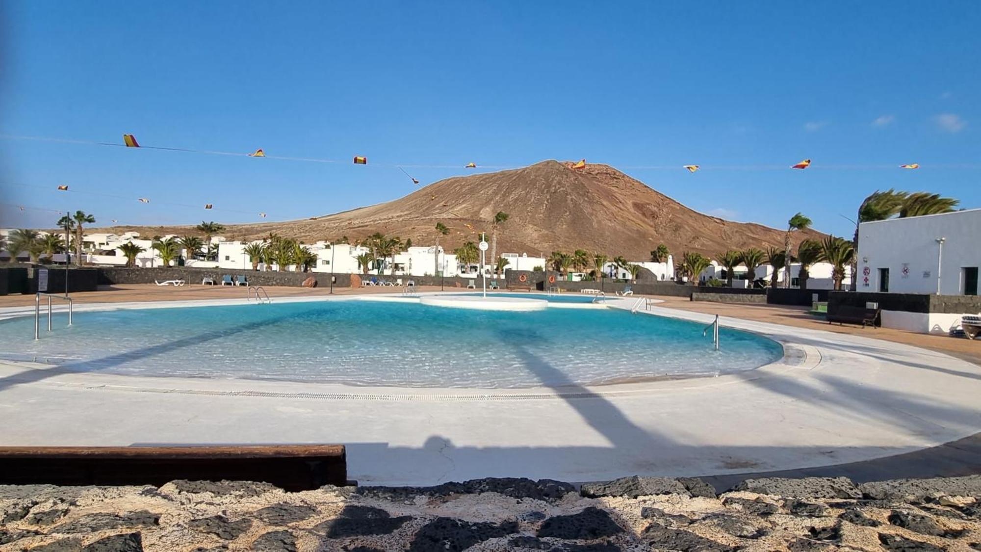Apartamento Bungalows Isabel Maria Playa Blanca  Bagian luar foto
