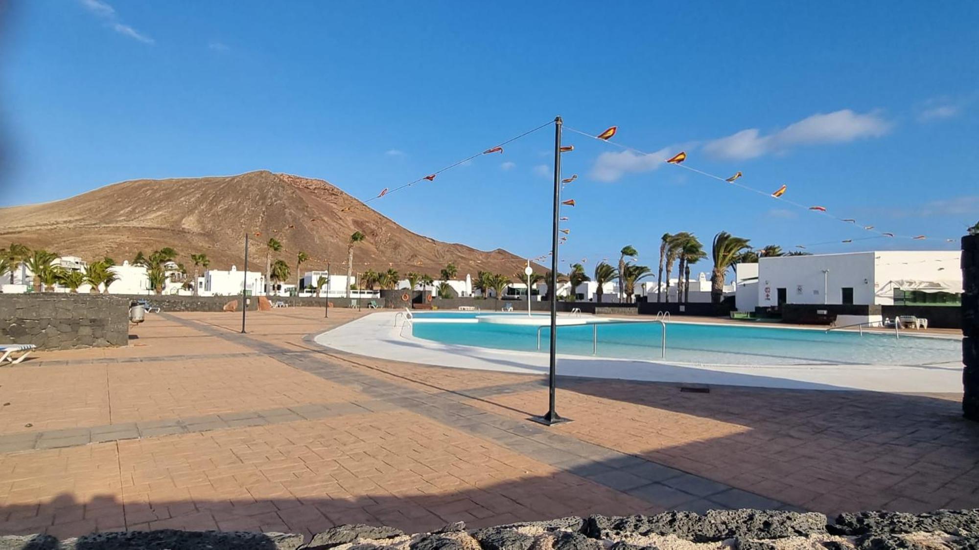 Apartamento Bungalows Isabel Maria Playa Blanca  Bagian luar foto